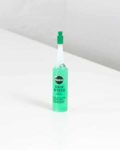 miracle gro drip feed plant fertilizer